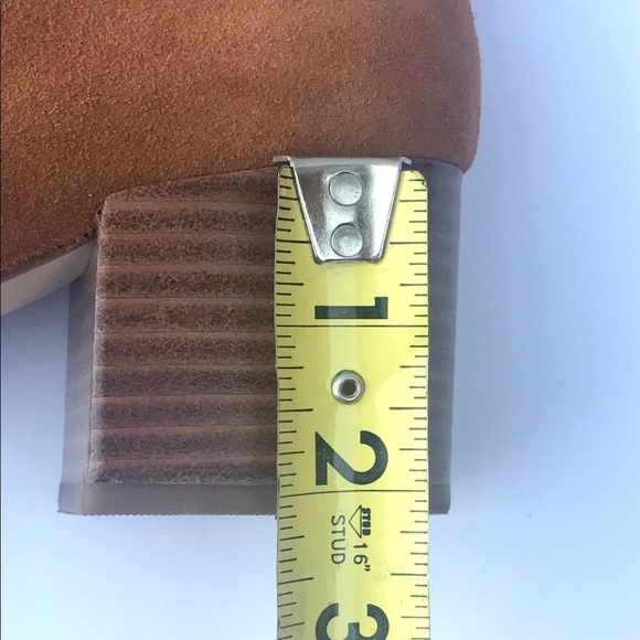 MK michael kors Suede Ankle Boots Tan Sz 7 1/2 - Picture 7 of 8